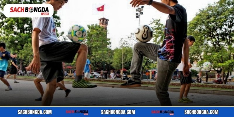 Rabona đá chéo chân khiến đối thủ bất ngờ