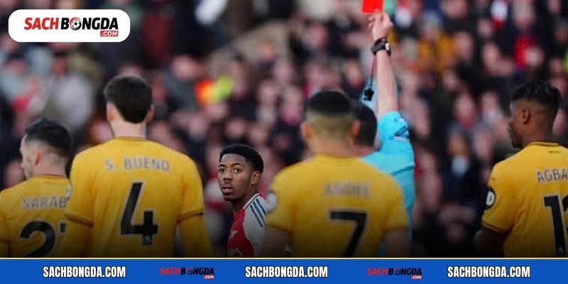 Sức ảnh hưởng thẻ đỏ Ngoại Hạng Anh