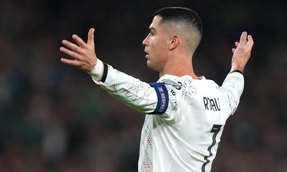 Kiểu tóc Ronaldo Buzz Cut